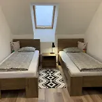 Villa Pirk Vendeghaz *