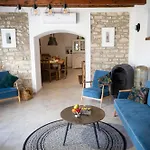 Pirk Vendeghaz Villa *