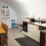 Pirk Vendeghaz Villa *