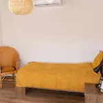 Pirk Vendeghaz Vászoly
