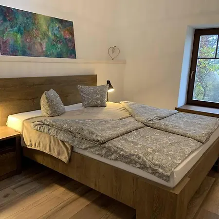 Pirk Vendeghaz Villa *